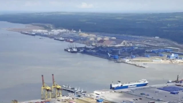 ingiltere-rus-yakiti-ithalati-kisitlamalarini-yumusatti_6a0eb2c0addc7