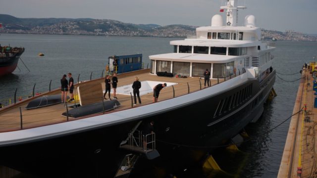Akyacht_Air_refit_3