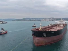 İstanbul Boğazında deniz trafiği askıya alındı