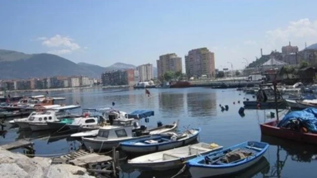 gemlik-yat-limani-1-1791190568-692-x750